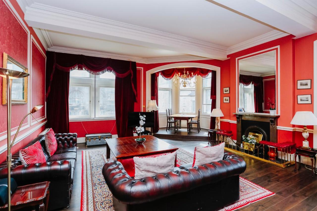 Royal Mile Mansions 14 Appartement Edinburgh Buitenkant foto