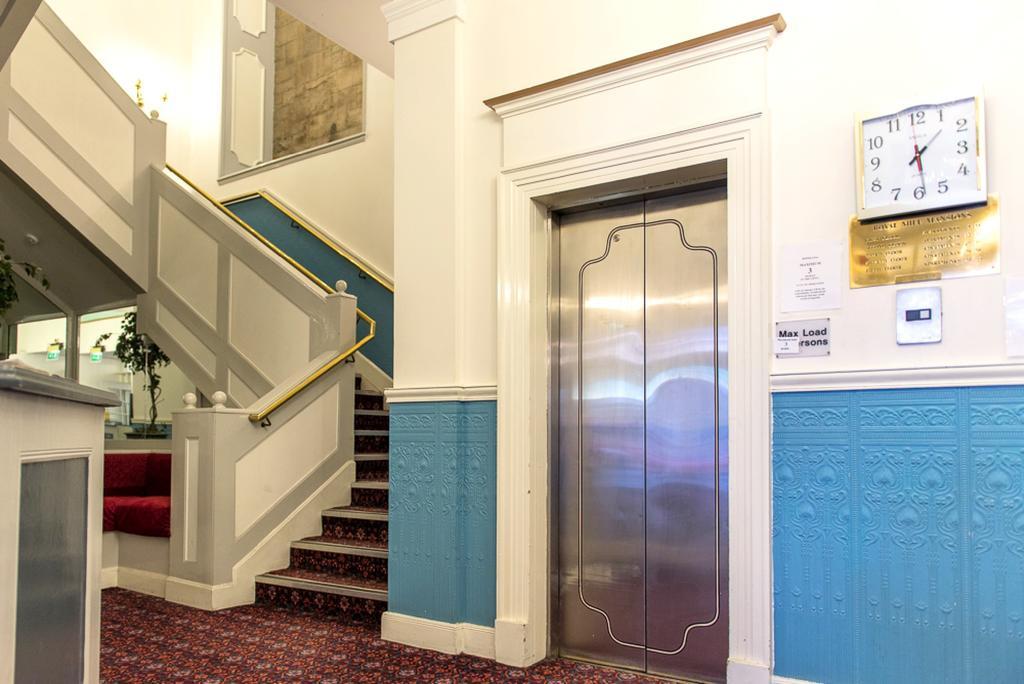Royal Mile Mansions 14 Appartement Edinburgh Buitenkant foto
