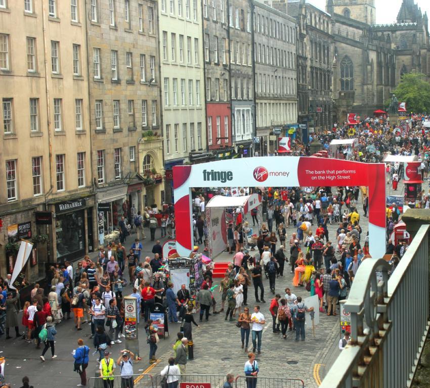 Royal Mile Mansions 14 Appartement Edinburgh Buitenkant foto