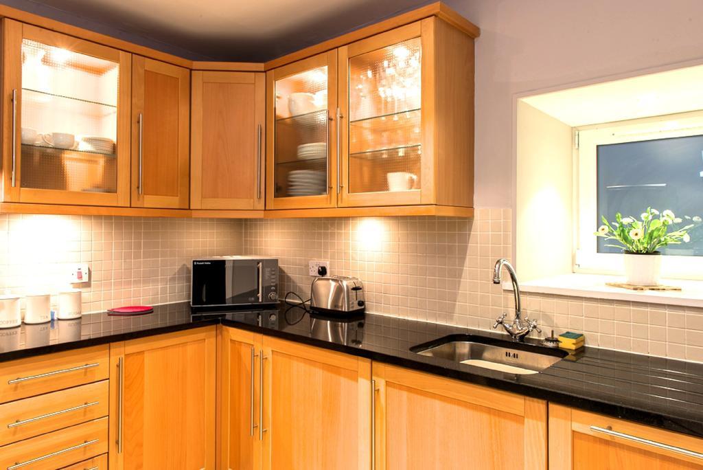 Royal Mile Mansions 14 Appartement Edinburgh Buitenkant foto